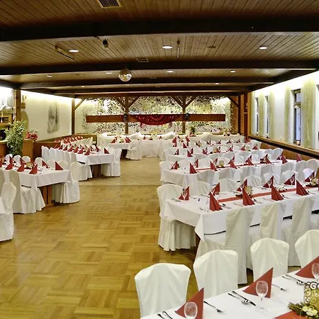 Gasthof Am Forsthof Hotel